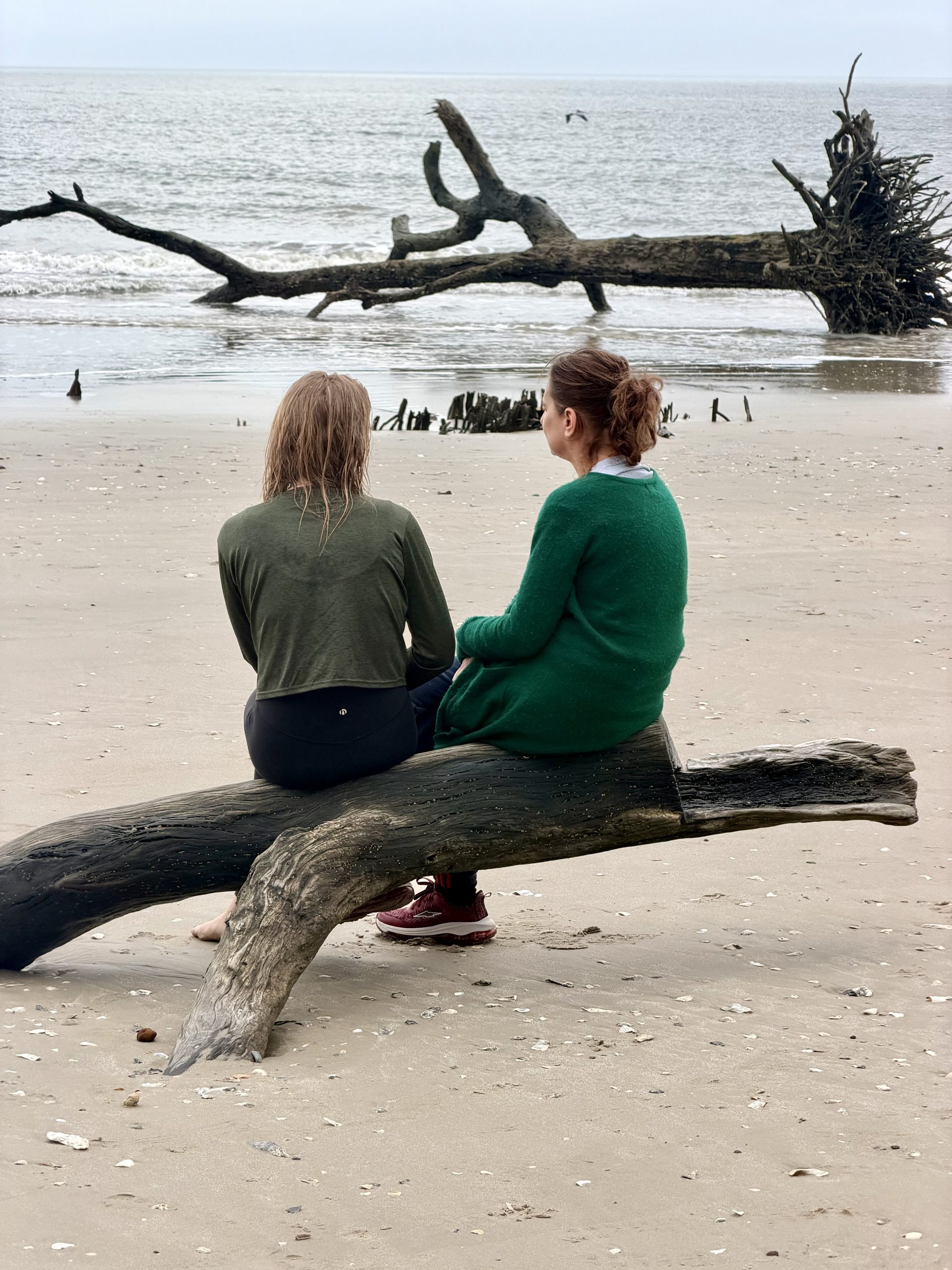 Beach conversation at The Palm